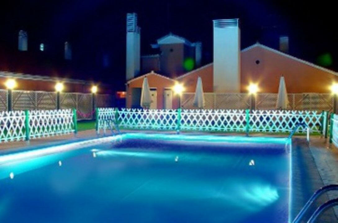 Hotel Puerta De Monfrague Malpartida De Plasencia Exterior foto